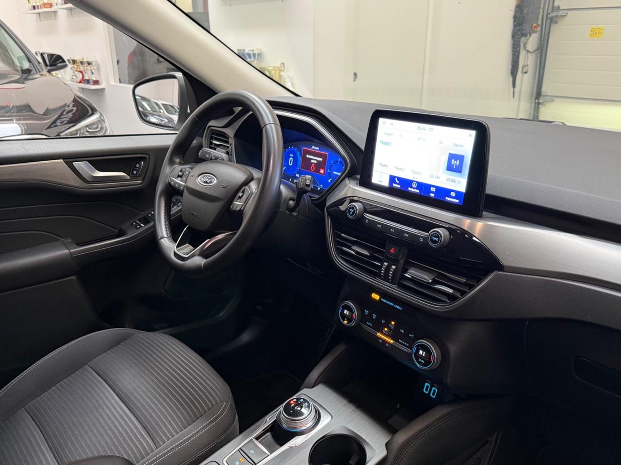 Ford Kuga 1.5 EcoBlue 120 CV aut. 2WD Titanium Business