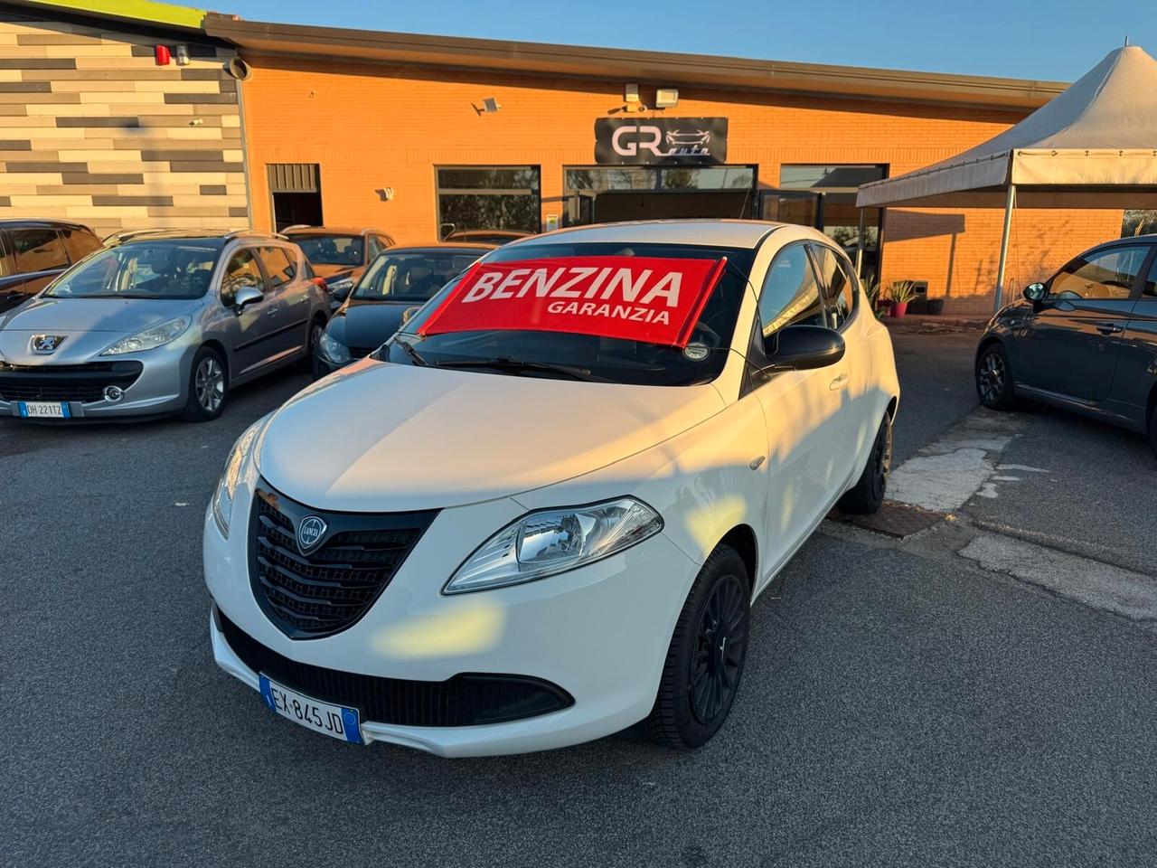Lancia Ypsilon 1.2 BENZINA NEOPATENTATI 2015