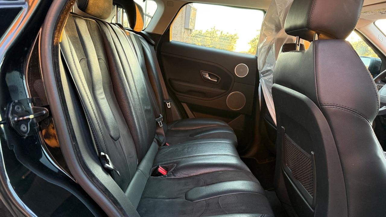 Land Rover Range Evoque 2.2 TD4 5p. Prestige