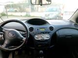 Toyota Yaris 1.0i 16V cat 5 porte Sol
