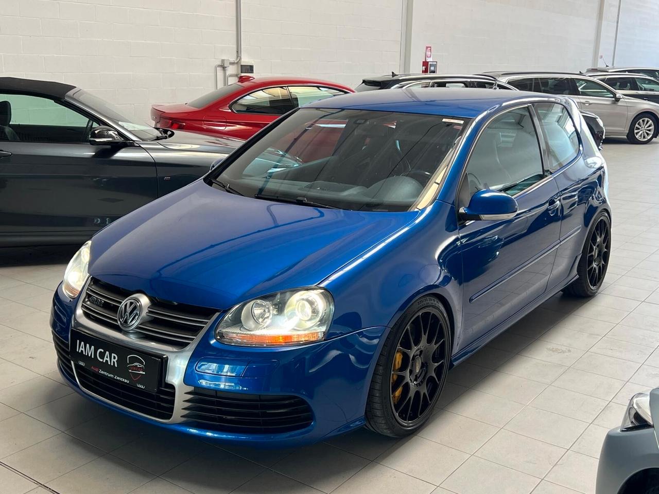 Volkswagen Golf 3.2 VR6 4mot. 3p. DSG R32
