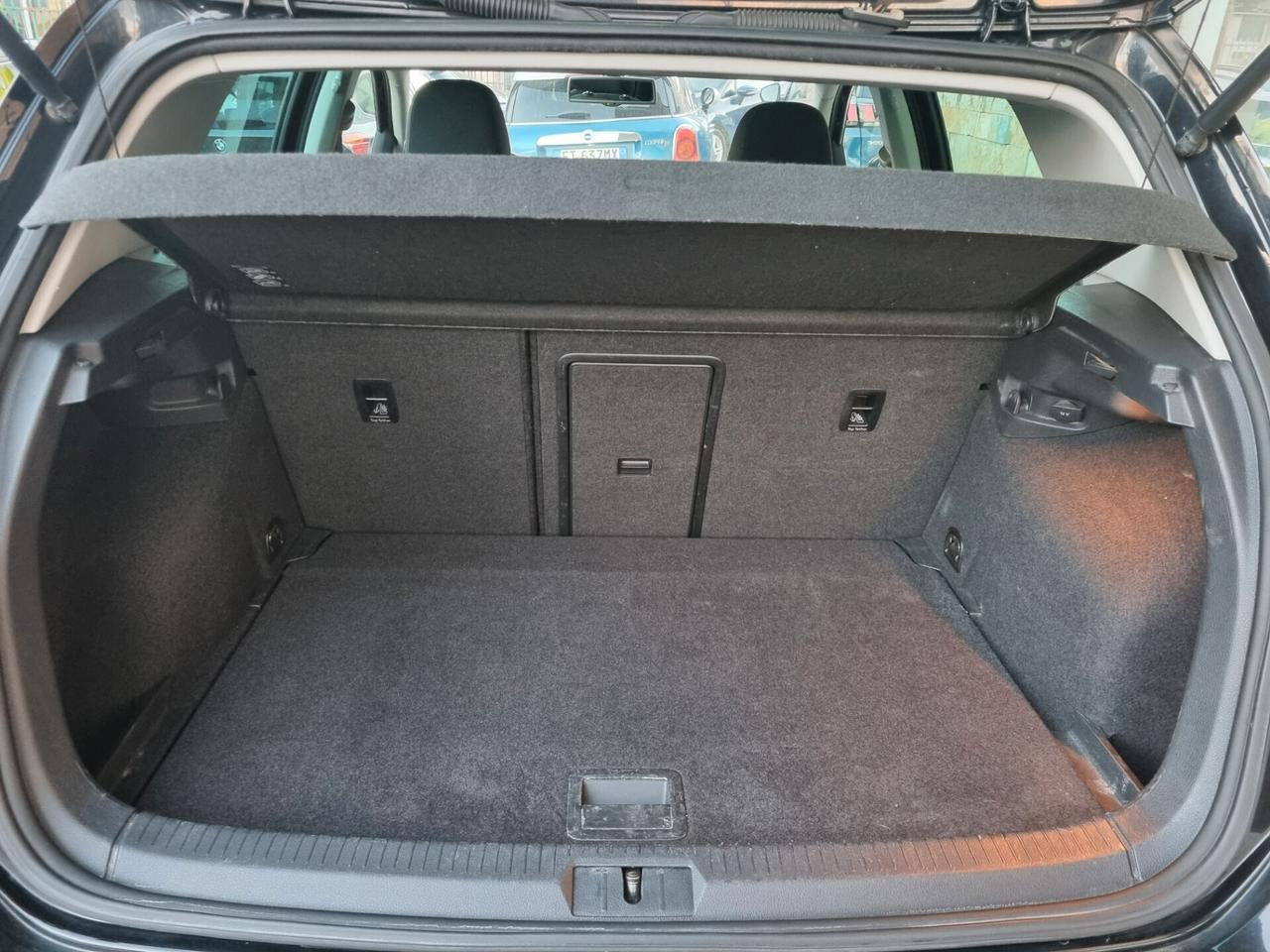 Volkswagen Golf 1.6 tdi Sport Edition 110cv 5p