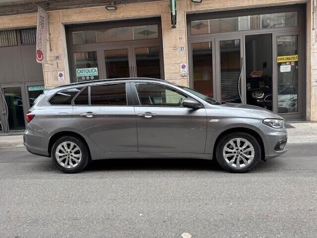 Fiat Tipo 1.3 Mjt S&S SW Lounge