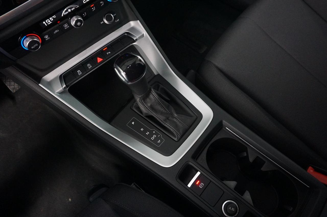 Audi Q3 35 TDI S tronic Business Advanced