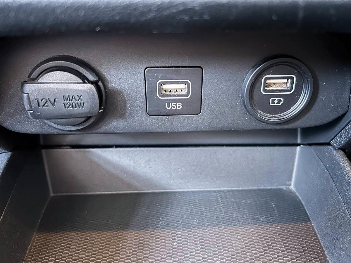 Hyundai i10 1.0 MPI Tech Connect Pack