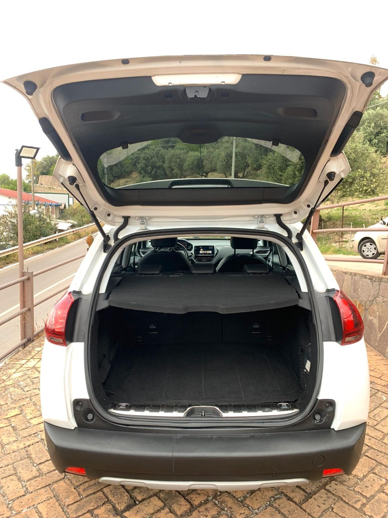 Peugeot 2008 BlueHDi 120 S&S Allure