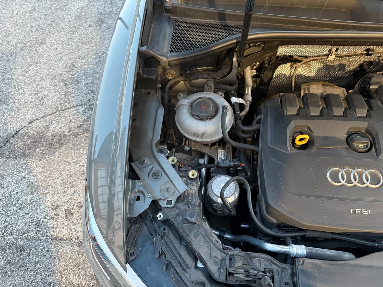 Audi Q3 35 TFSI Business