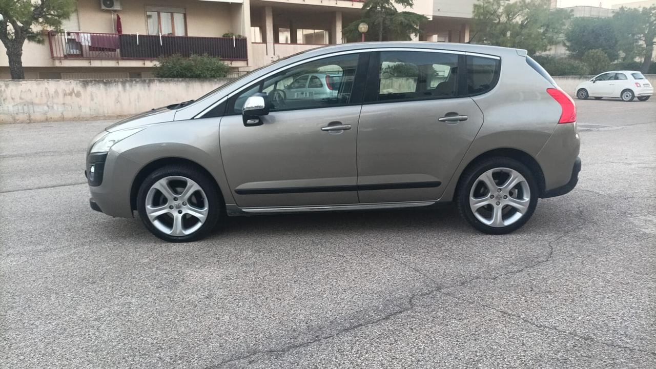 Peugeot 3008 1.6 HDi 110CV cambio robotizzato Premium