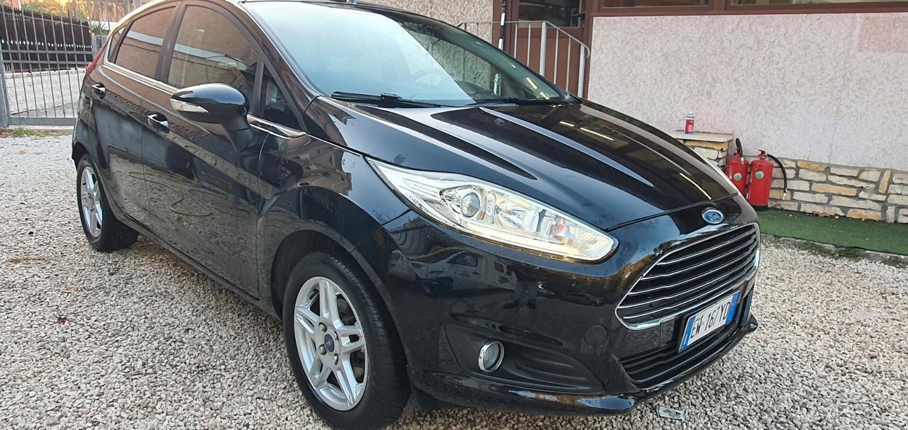 Ford Fiesta 1.0 80CV 5 porte Titanium