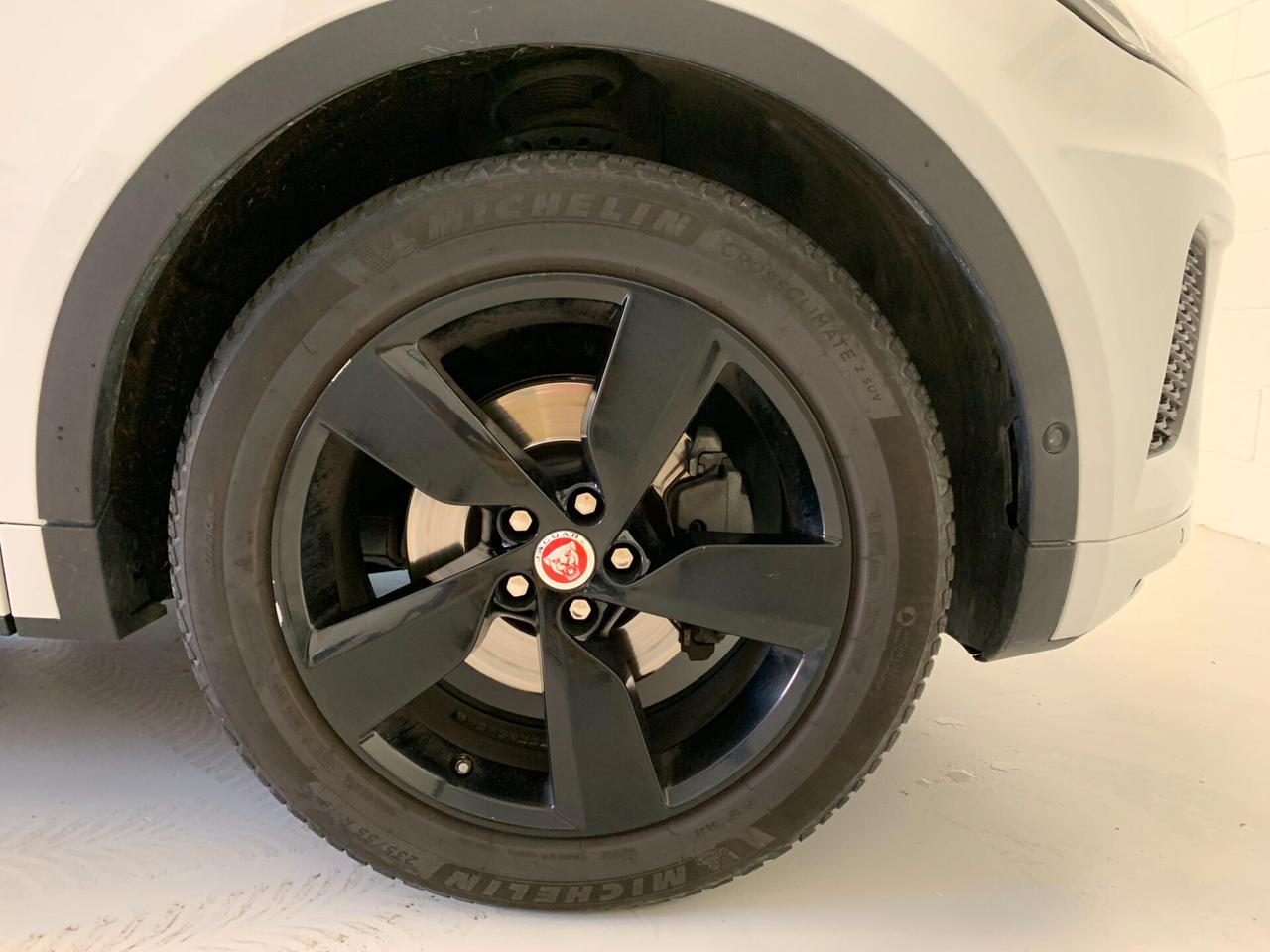 Jaguar E-Pace 2.0D 180 CV AWD aut. R-Dynamic