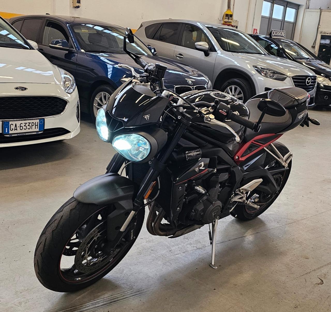 Triumph Street Triple R