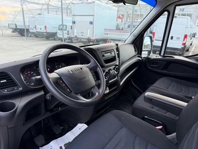 IVECO DAILY 35C16 BOX + SPONDA