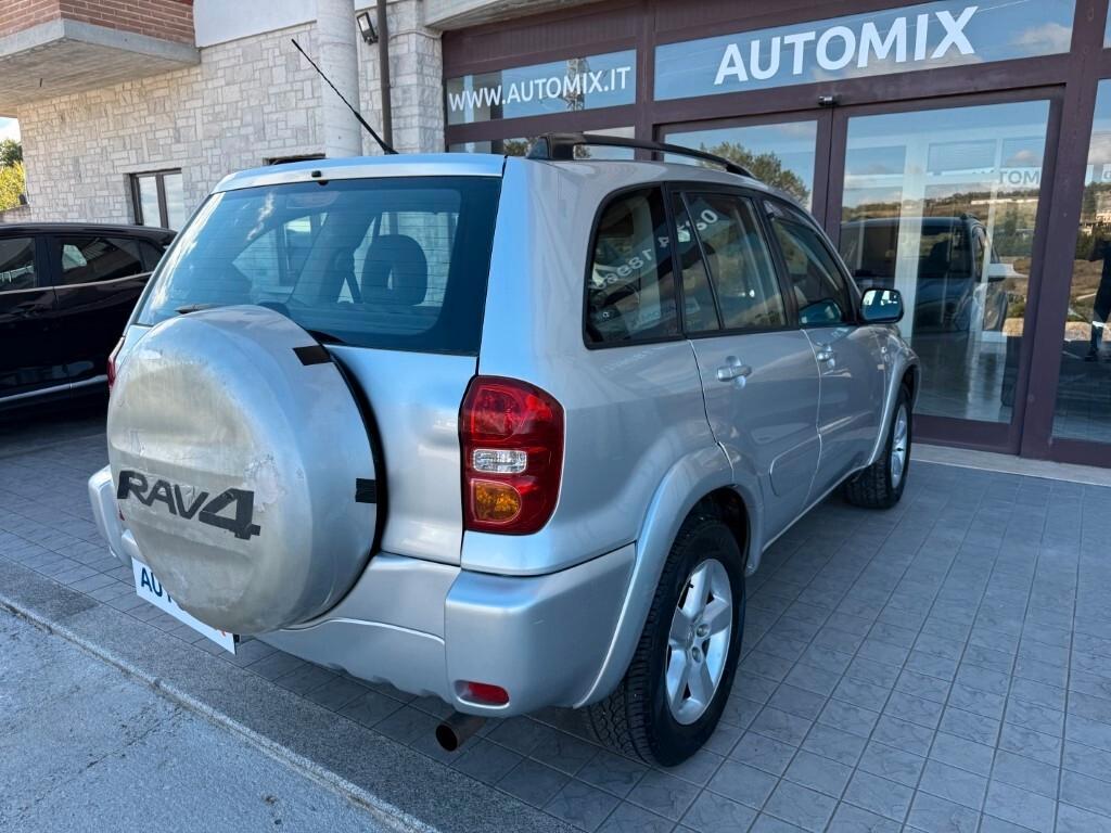 Toyota RAV 4 RAV4 2.0 Tdi D-4D cat 5 porte Sol