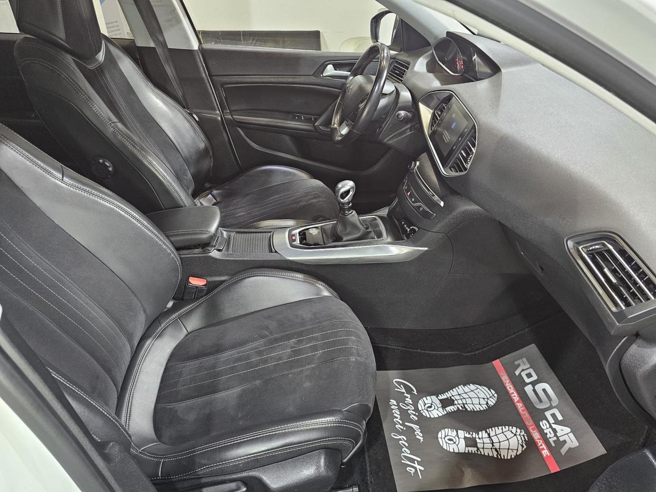 Peugeot 308 BlueHDi 120 S&S Allure
