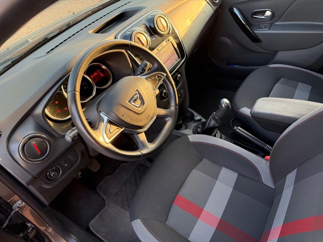 Dacia Sandero Techroad 1.5 Blue dCi 95 #8256