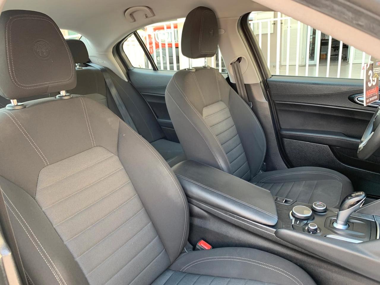 Alfa Romeo Giulia 2.2 Turbodiesel 160 CV AT8 Executive