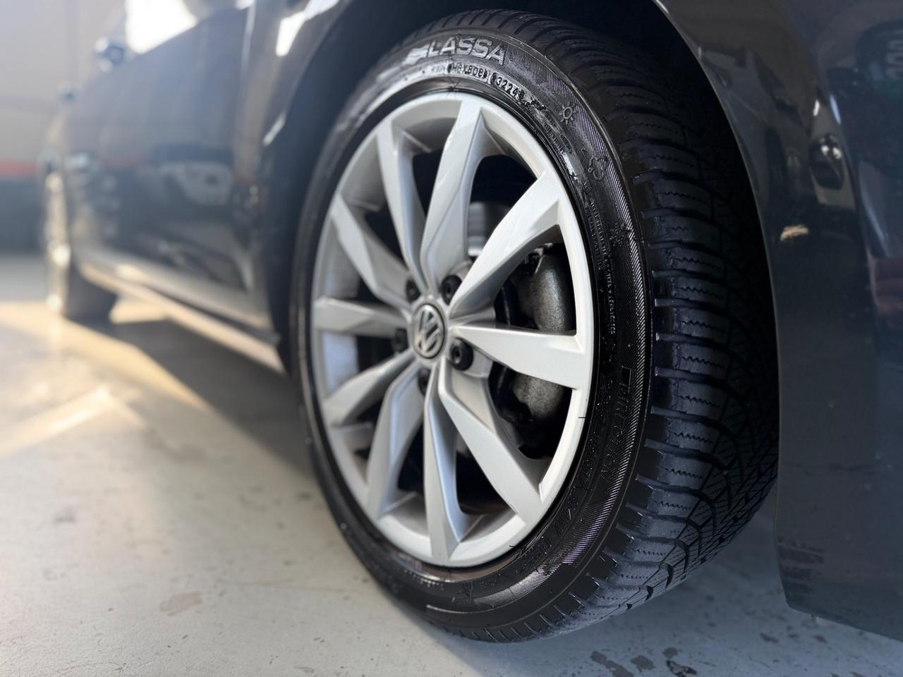 Volkswagen Golf 1.6 TDI 110 CV DSG 5p. Highline BlueMotion Technology