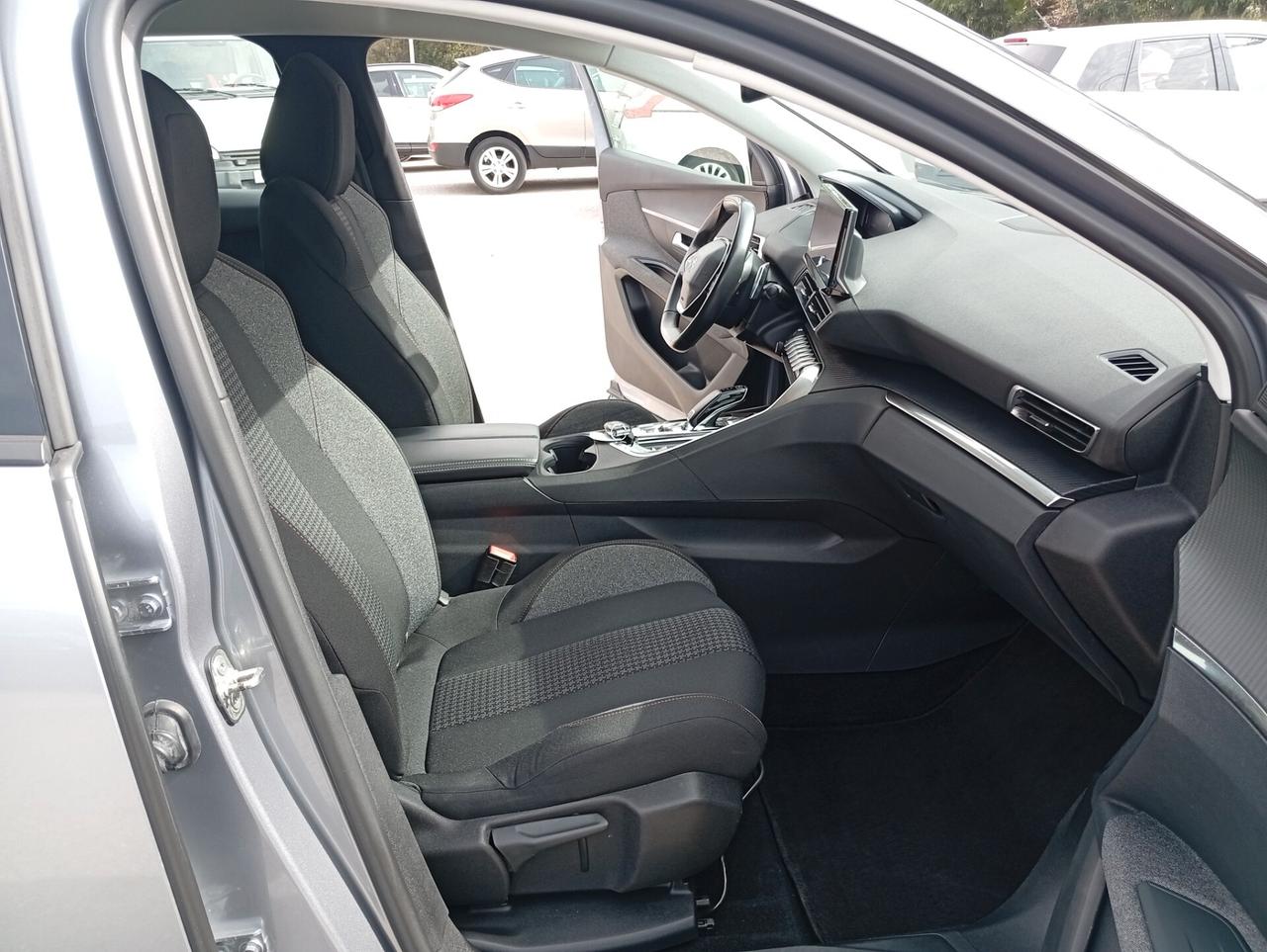 Peugeot 3008 BlueHDi 130 S&S EAT8 GT