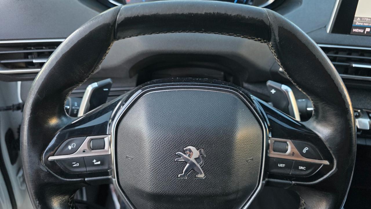 Peugeot 3008 BlueHDi 120 S&S Allure