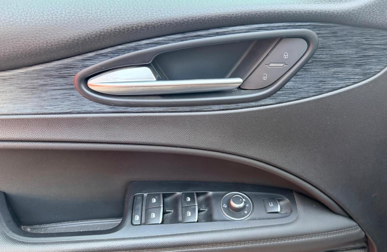 Alfa Romeo Stelvio 2.2 Turbodiesel 210 CV AT8 Q4 Competizione