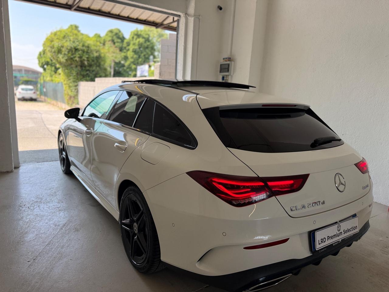 Mercedes-benz CLA 200 Shooting Brake d Premium plus AMG 4matic navi+led+tetto+full