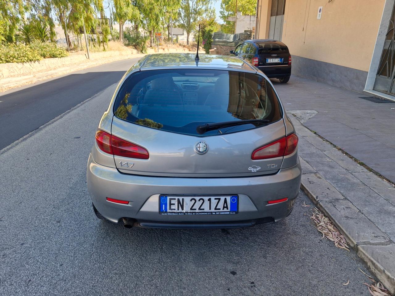Alfa Romeo 147 1.9 JTD M-JET 16V 5 porte Dist.