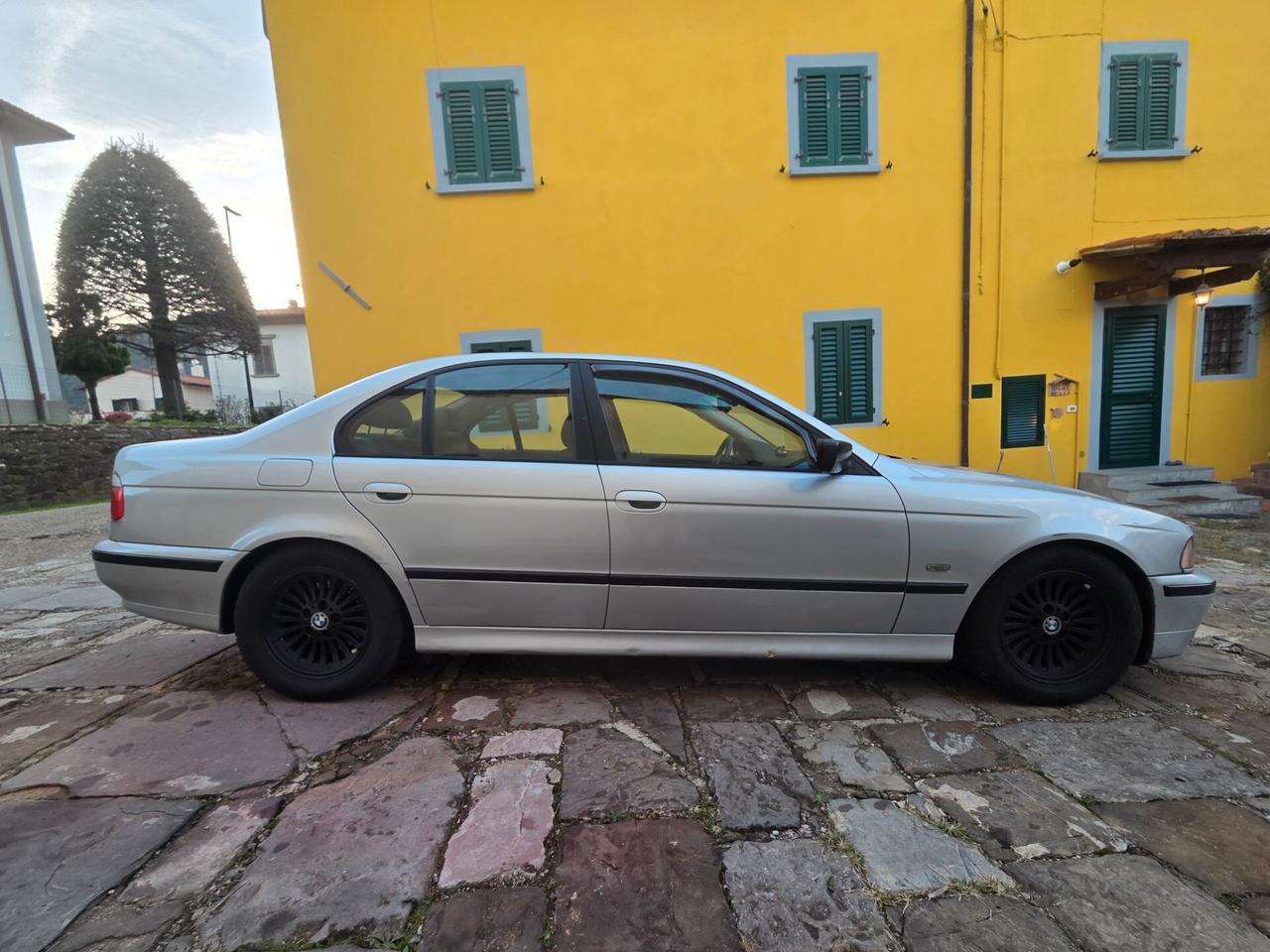 Bmw 530 530d 24V cat Attiva