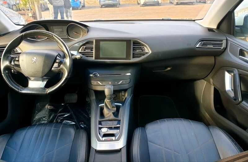 Peugeot 308 BlueHDi 150 Allure - FULL OPTIONAL -