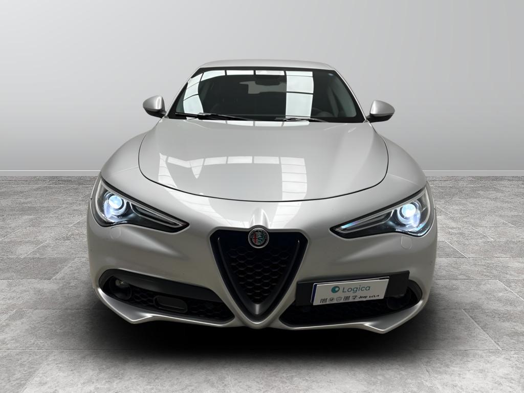 ALFA ROMEO Stelvio 2017 - Stelvio 2.2 t Executive Q4 210cv auto my19
