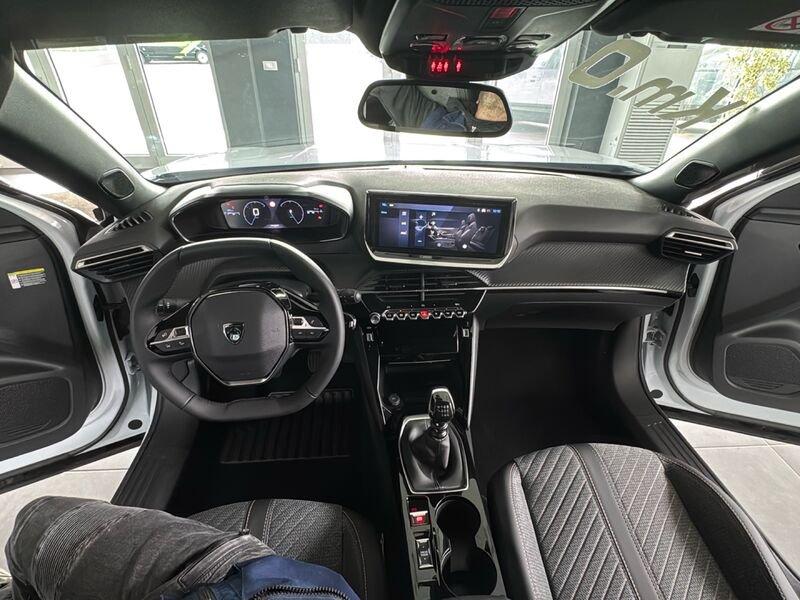 Peugeot 2008 1.2 Allure Pure Tech 100cv