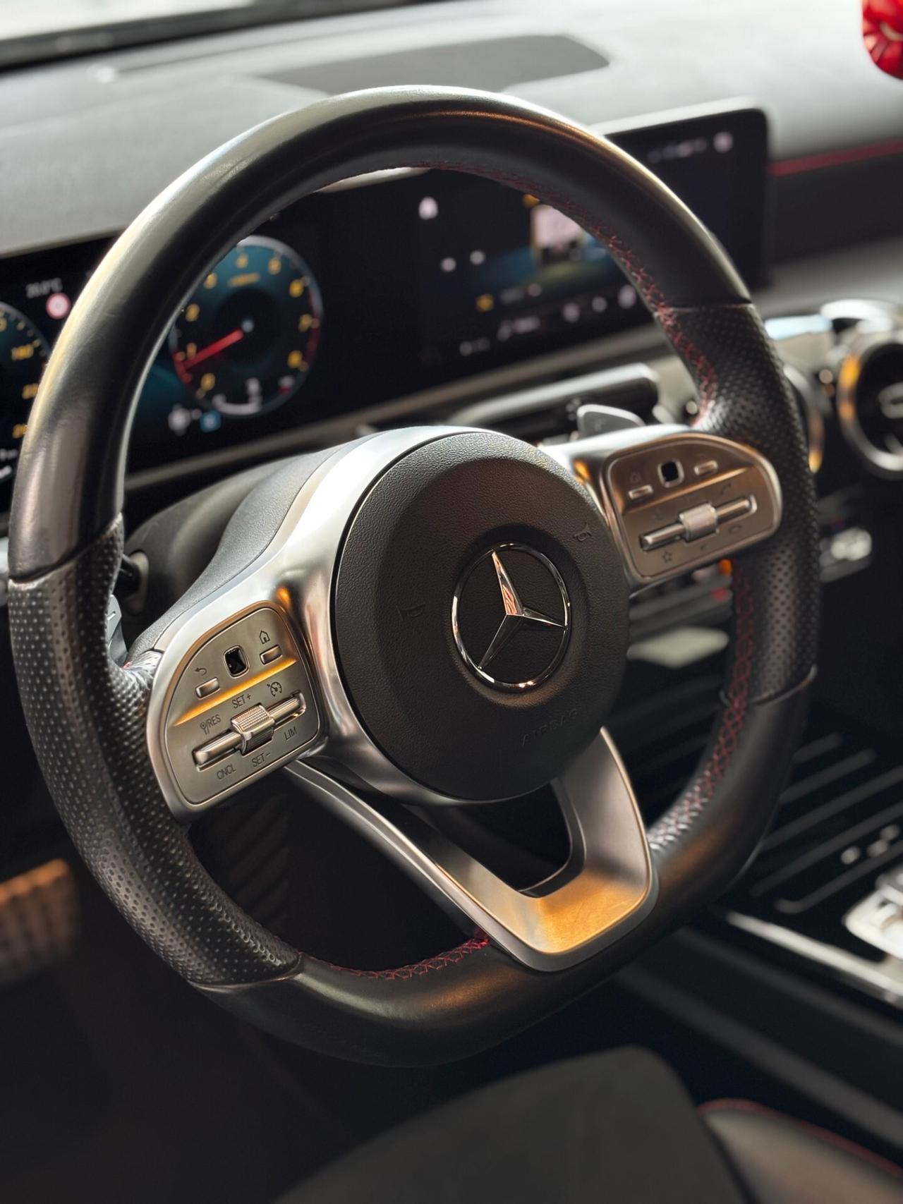 Mercedes-benz A 200 A 200 Automatic PREMIUM AMG