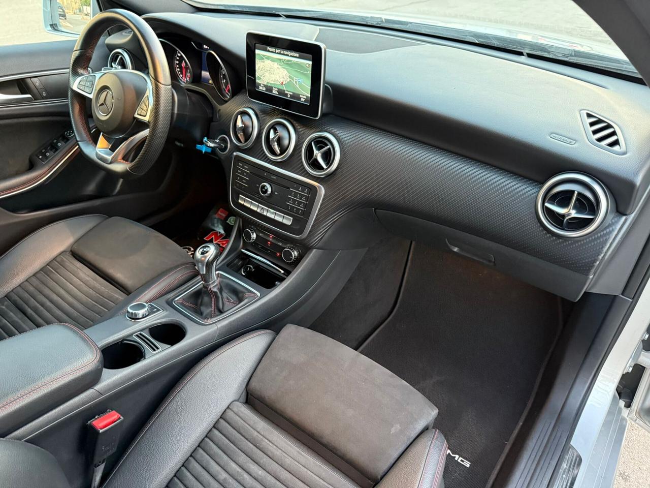Mercedes-benz A 160 Premium Amg