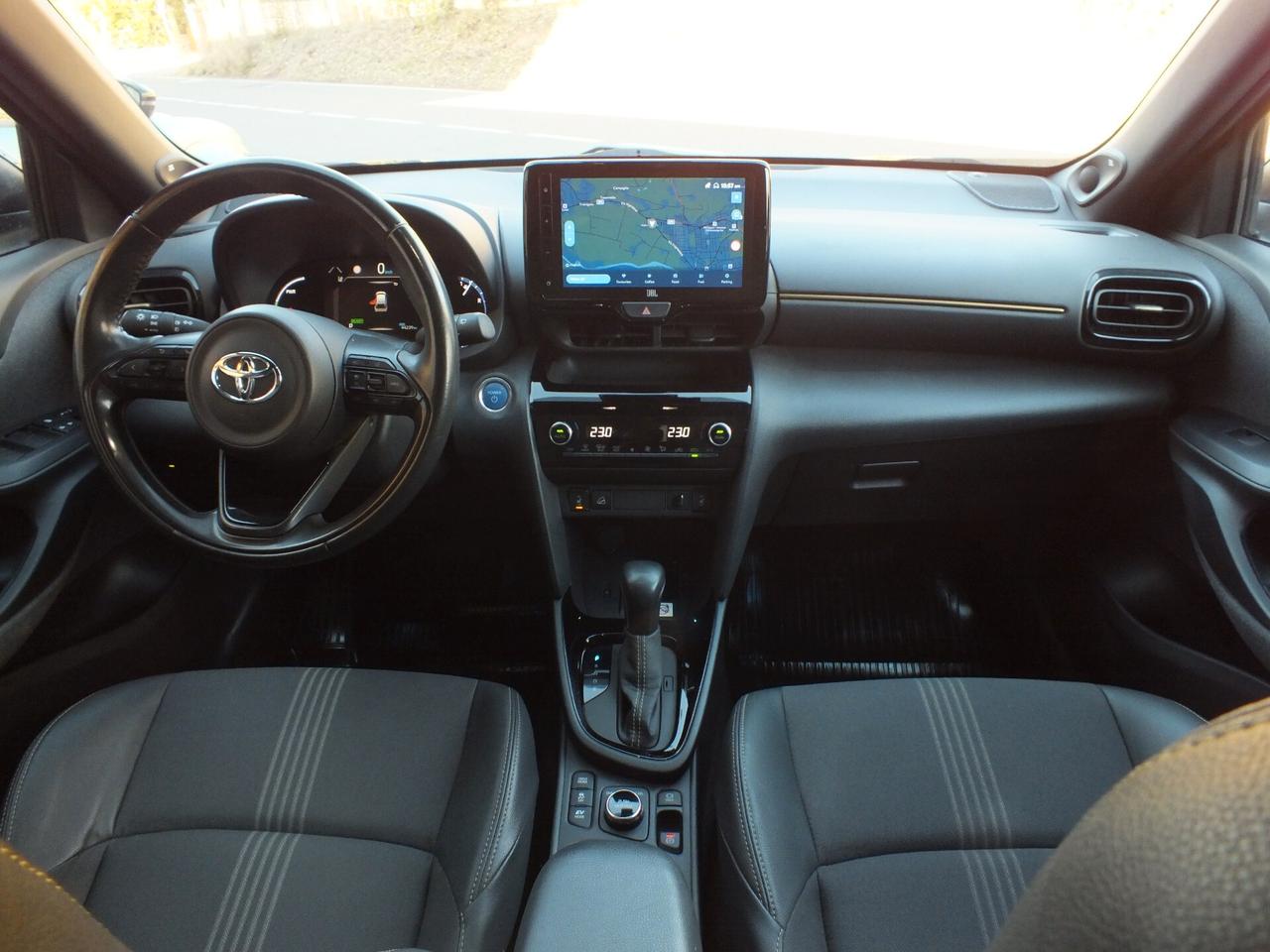 TOYOTA YARIS CROSS 1.5 HYBRID 4X4 AUTOCARRO N1 + IVA