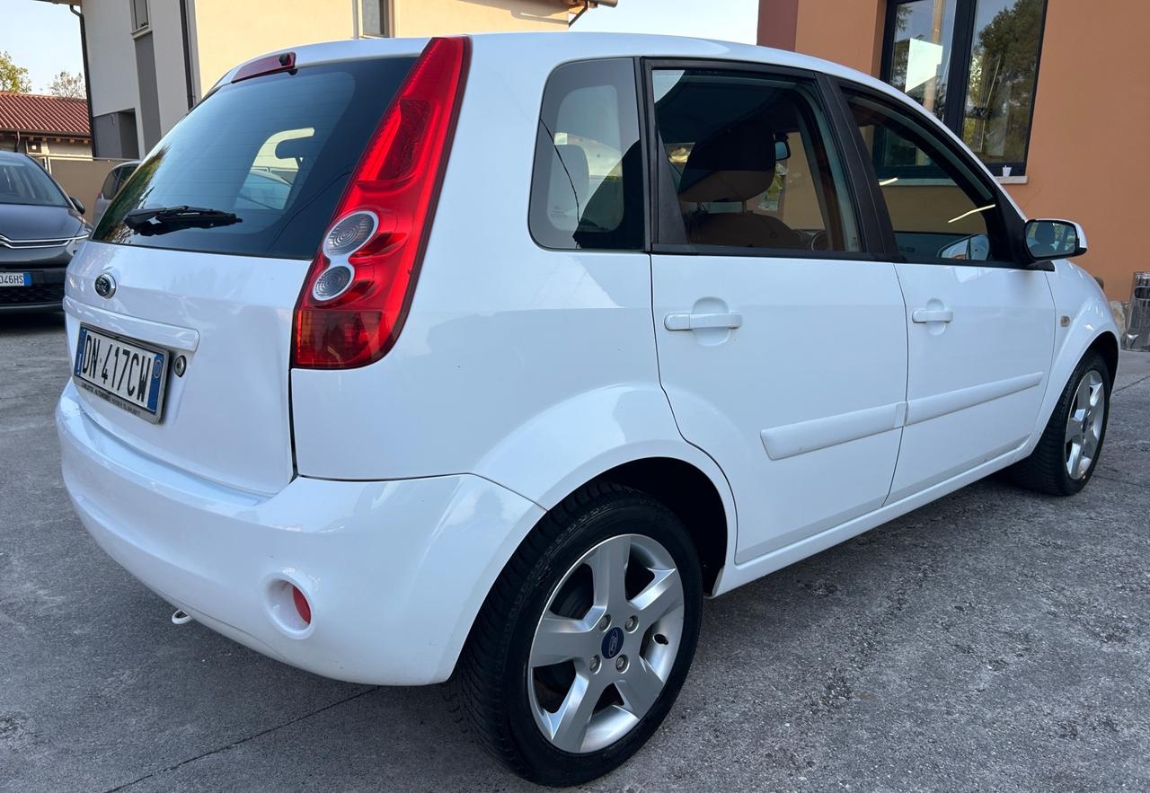 Ford Fiesta 1.2 benzina 145.000 km