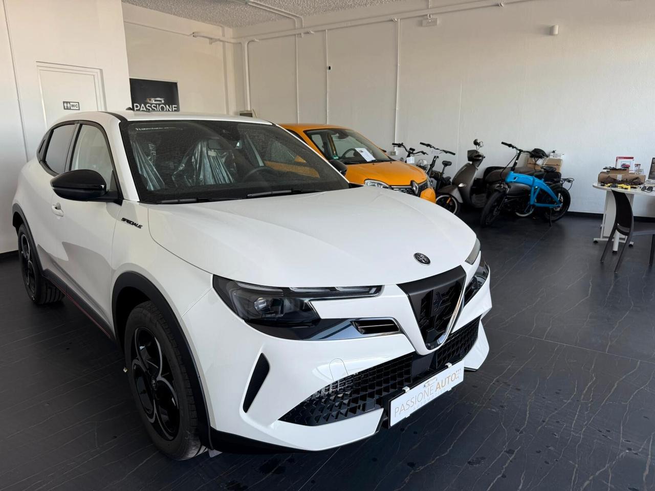 Alfa Romeo Junior 1.2 136 CV Hybrid eDCT6 Speciale