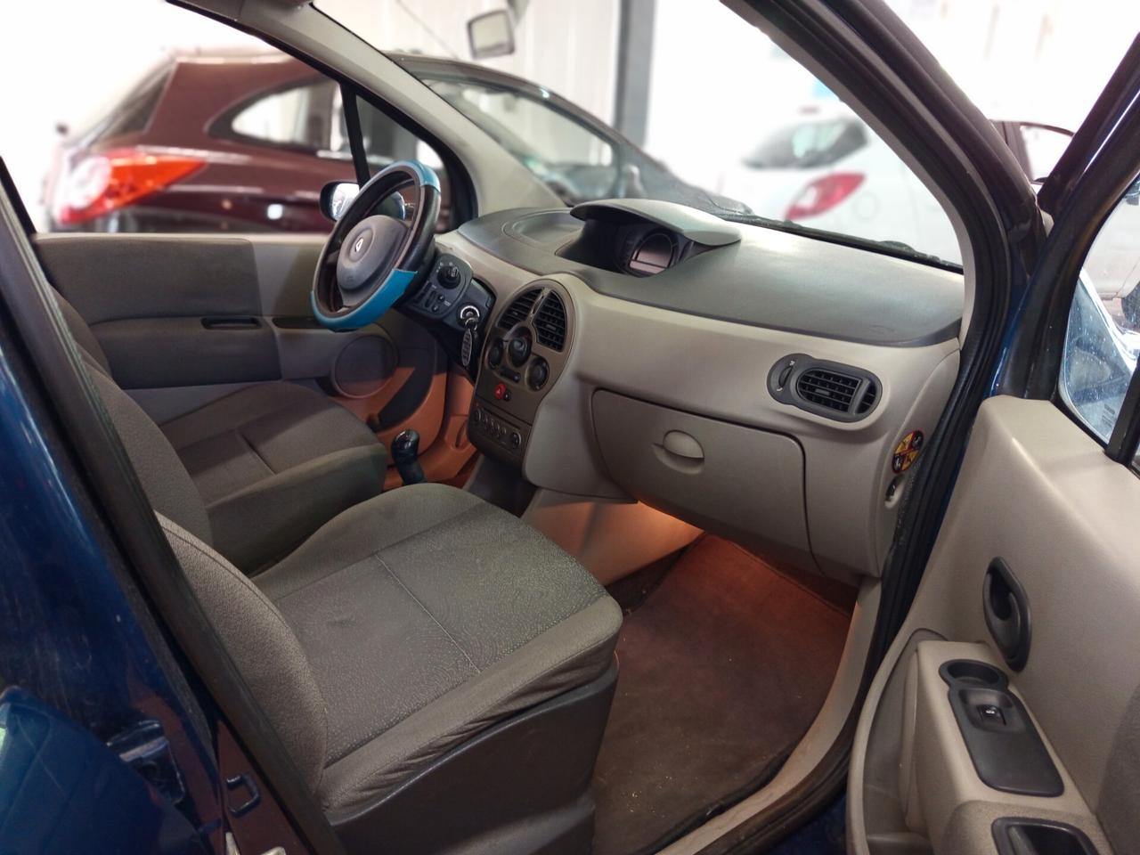 Renault Modus 1.5 diesel, 163 Mila chilometri ok neopatentati