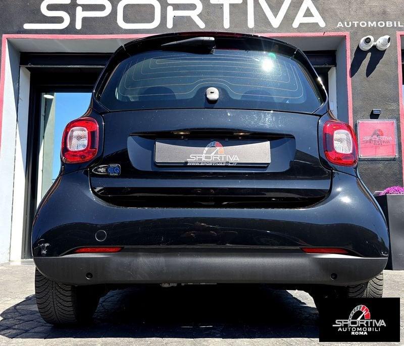 smart fortwo TOTAL BLACK UNIPRIO PARI AL NUOVO! EQ