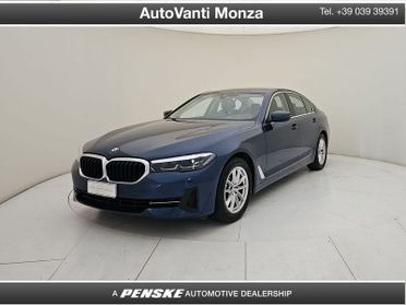 BMW Serie 5 520d mhev 48V Business auto