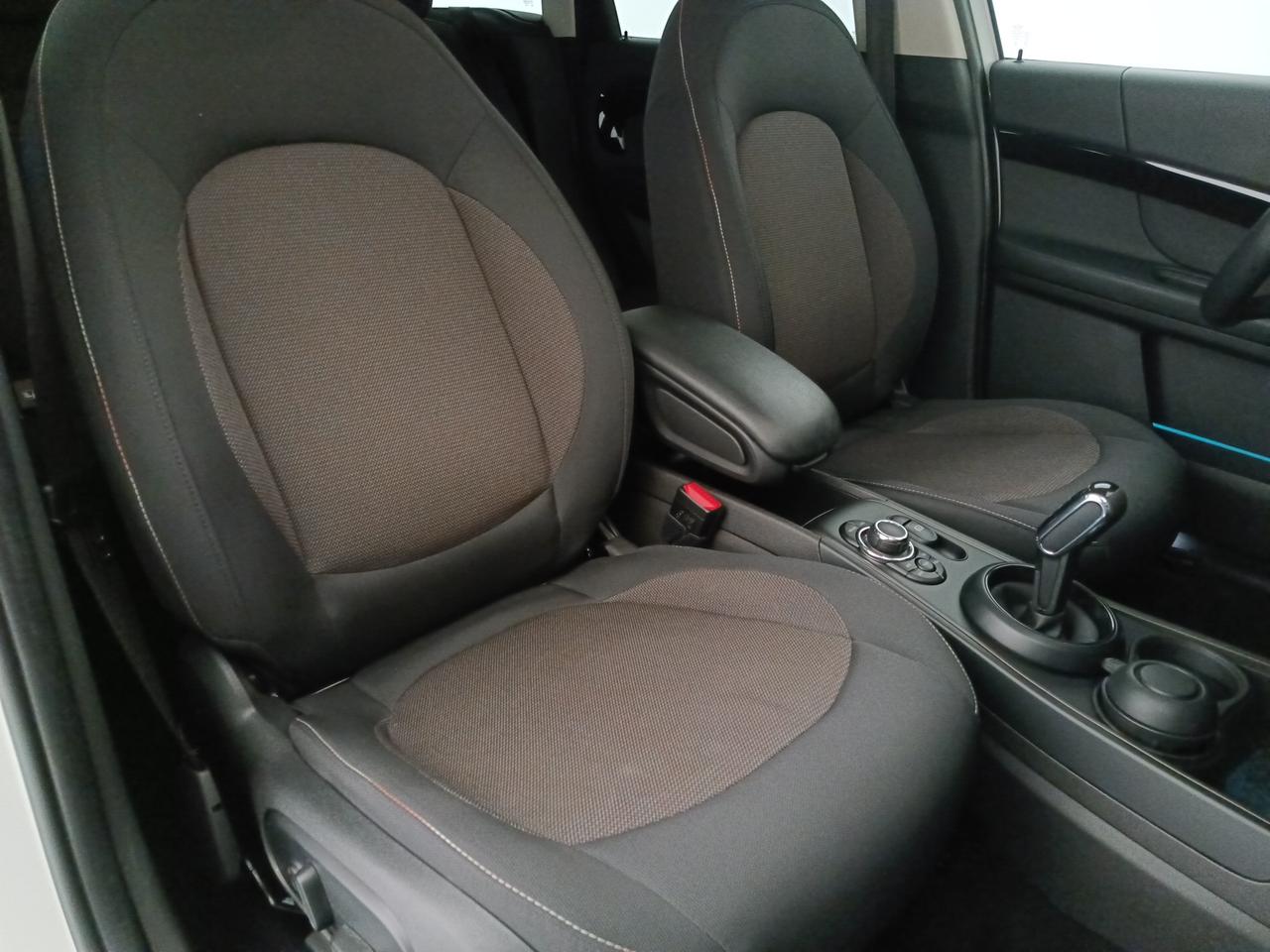 MINI Mini Countryman 1.5 Cooper Essential auto