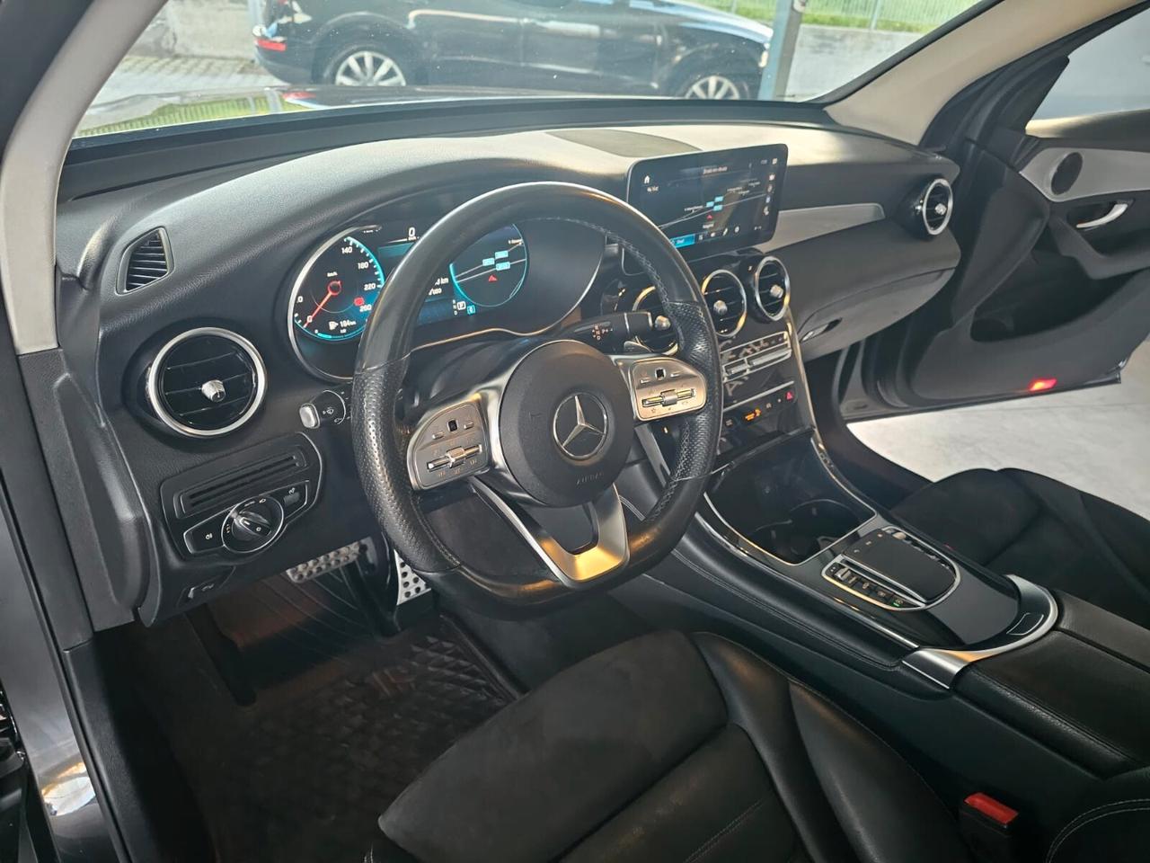 MERCEDES GLC 300D 4MATIC PREMIUM 02/2020