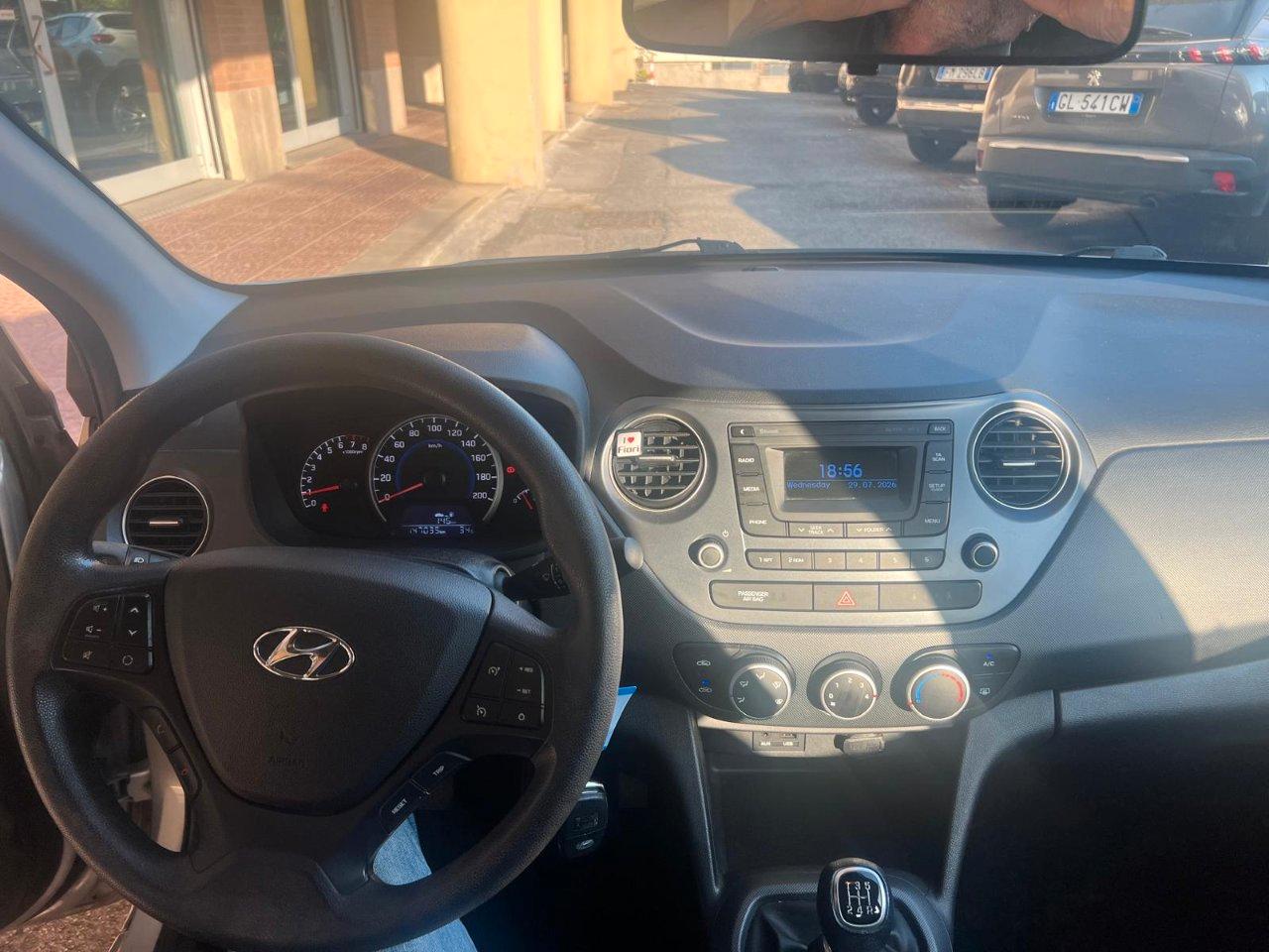 Hyundai i10 1.0 Comfort 67CV *Promo SD 2026*