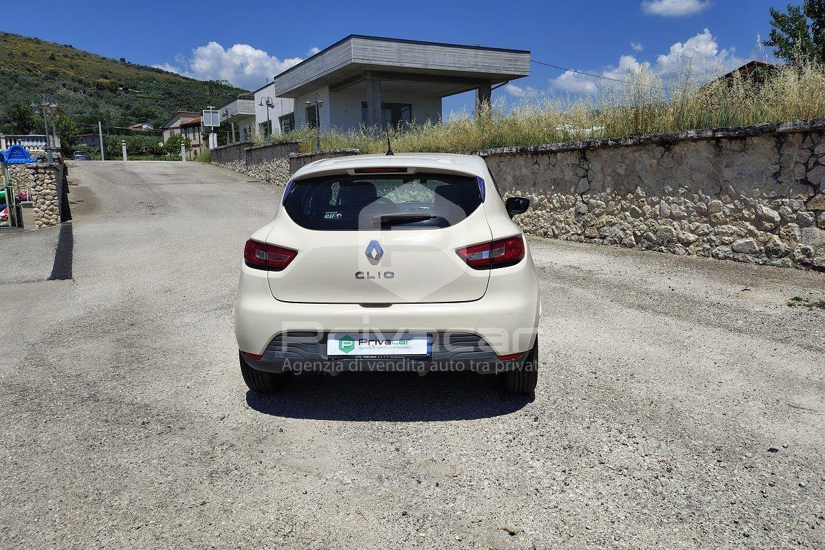 RENAULT Clio 1.2 75CV 5 porte Zen