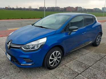 Renault Clio TCe 12V 75 CV 5 porte Moschino Life