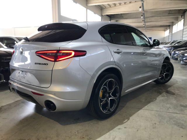 ALFA ROMEO Stelvio 2.2 Td 210CV AT8 Q4 Veloce Cruis Adatt/Pinze Giall