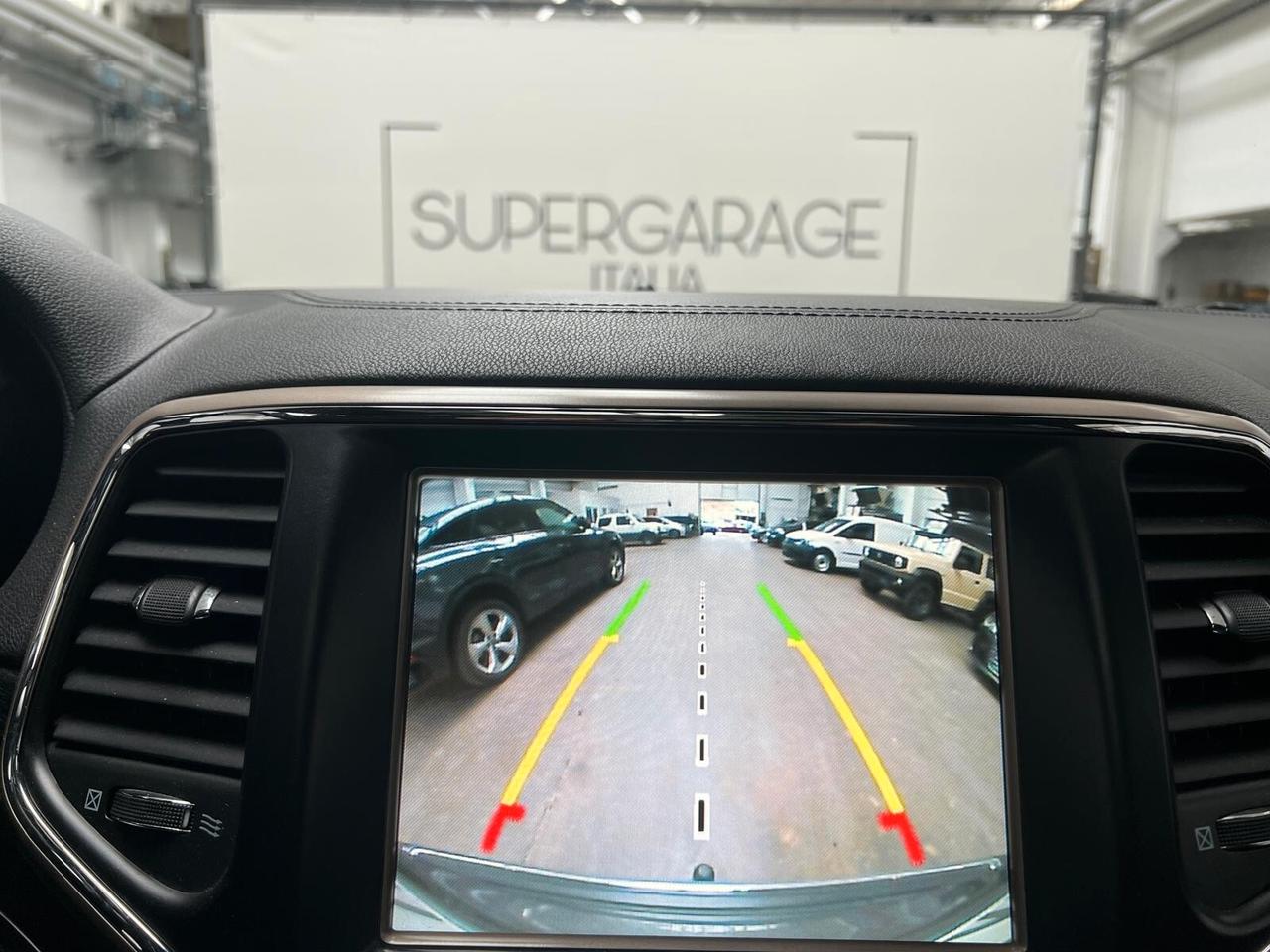 Jeep Grand Cherokee 3.0 V6 CRD 250 CV MJT II Summit Platinum Ed.