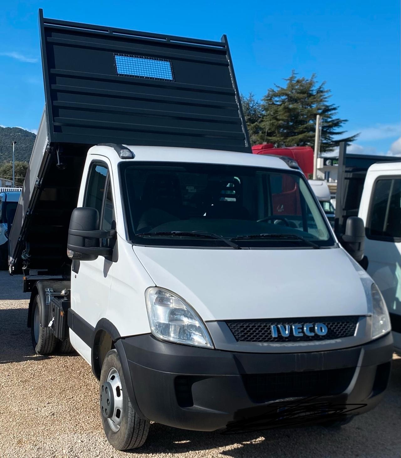 IVECO 35 C 11 - RIBALTABILE