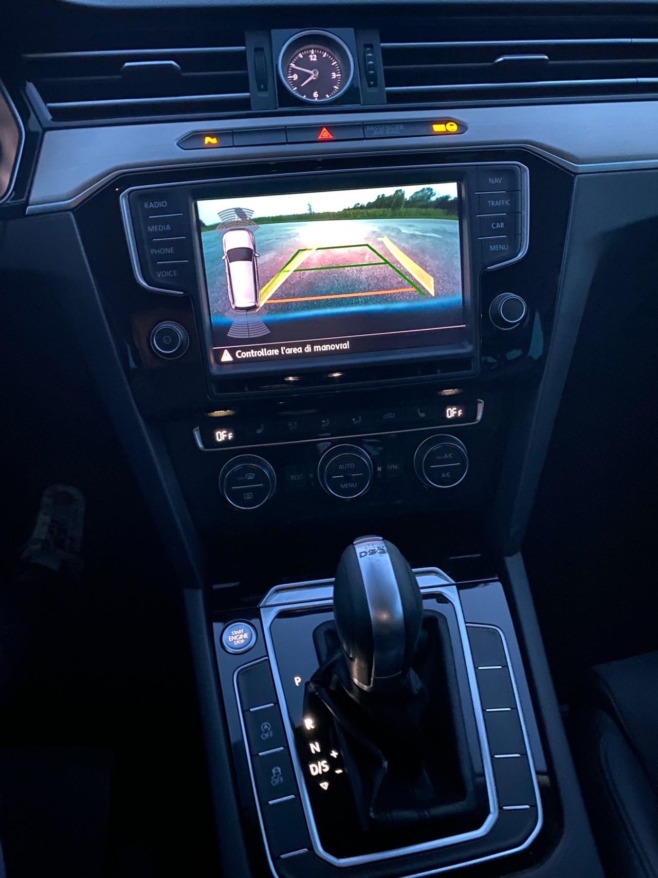 Volkswagen Passat Variant 2.0 TDI DSG Business BlueMotion Tech