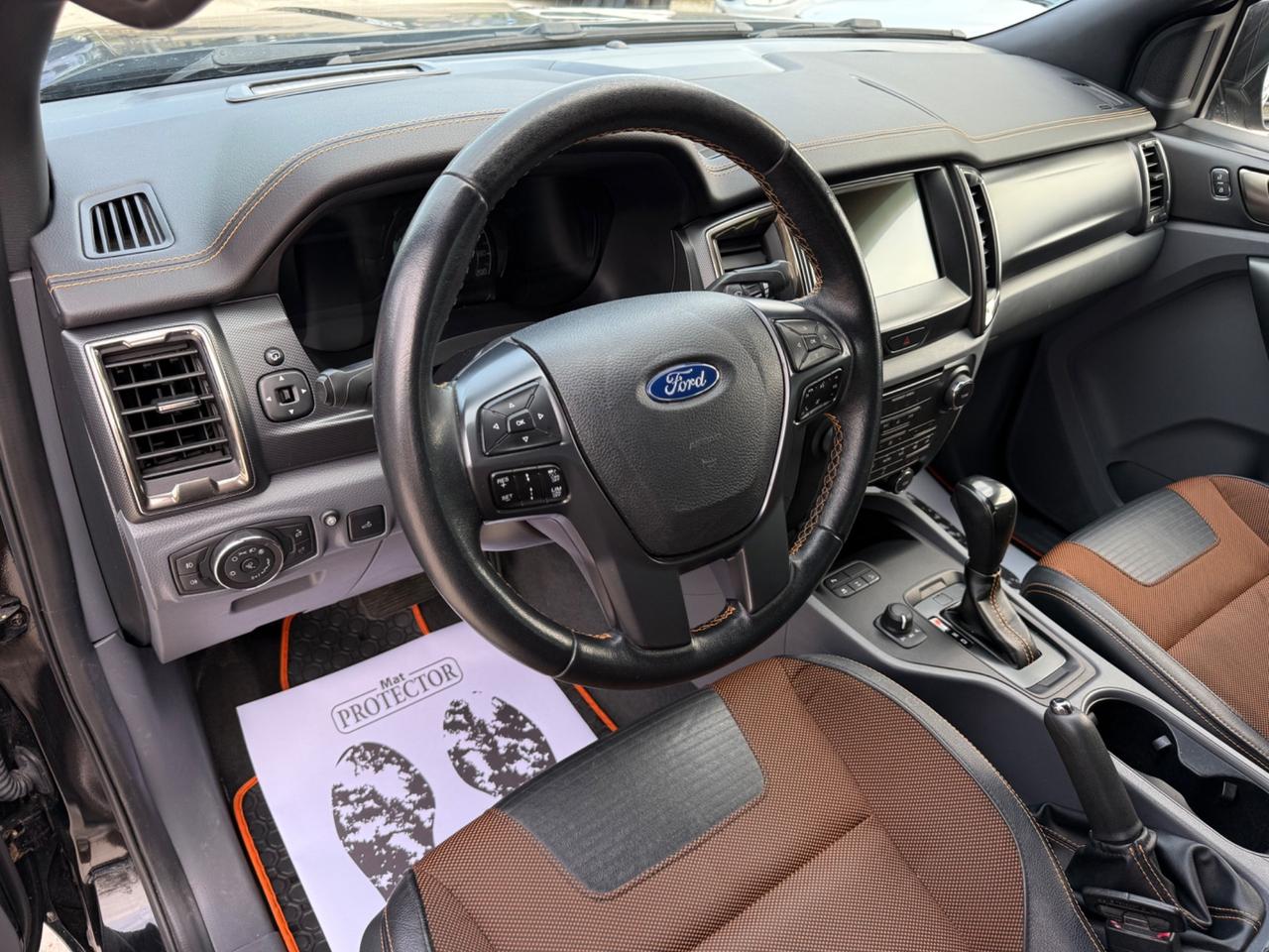 Ford Ranger 3.2 TDCi DC Wildtrak SHADOW BLACK