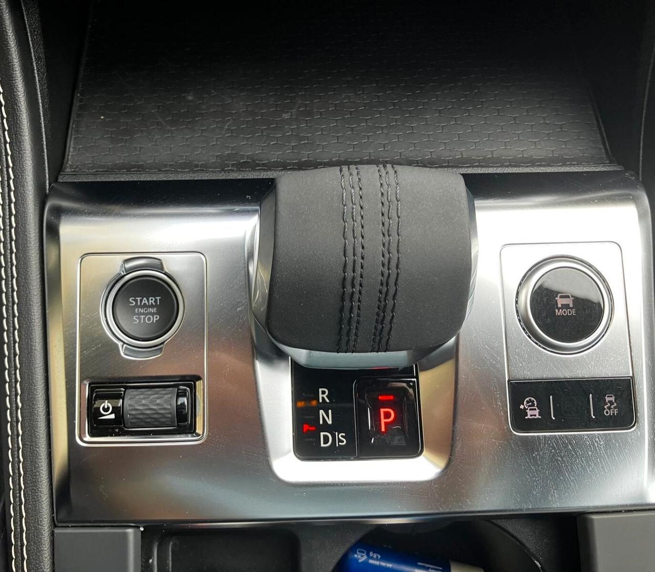 Jaguar F-Pace 2.0 250 CV AWD aut. R-Dynamic Black