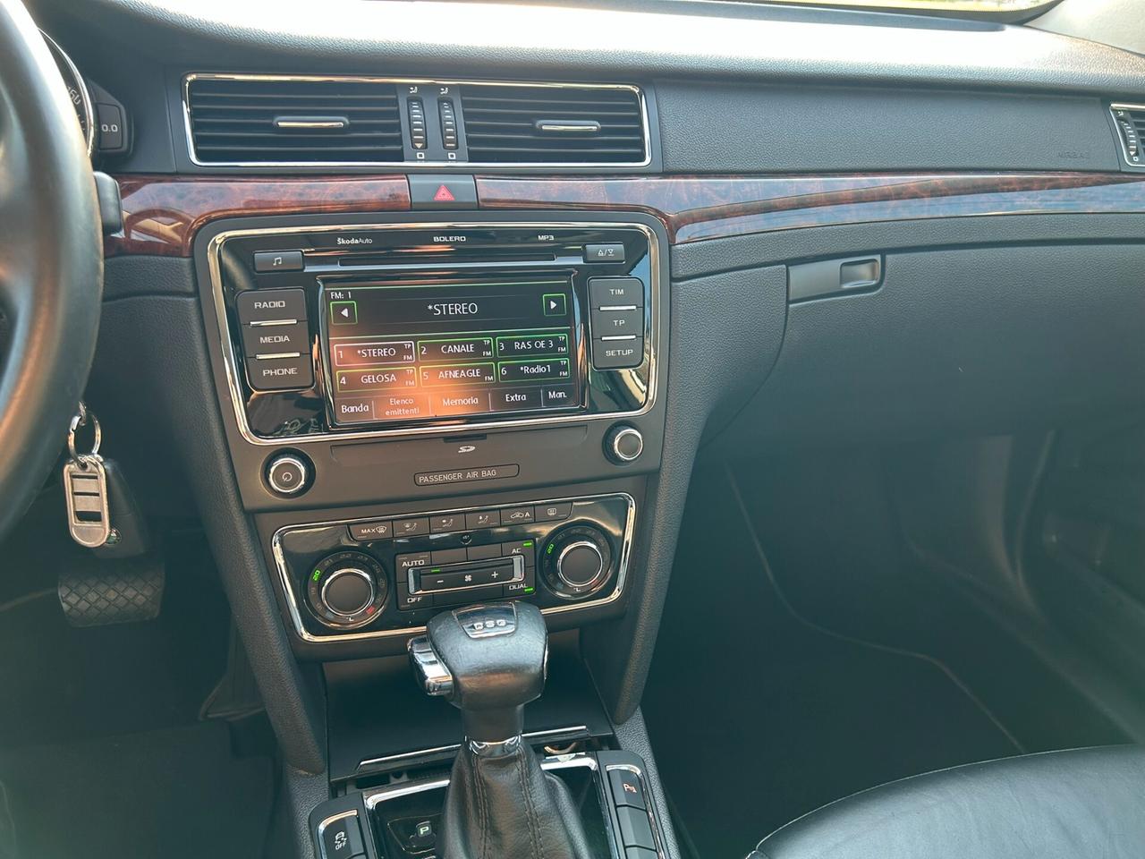 SKODA SUPERB WAGON 2.0 TDI 170CV DSG Elegance
